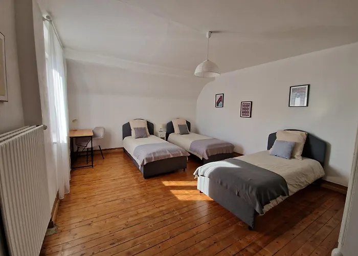 4 Iris Penzion Thionville